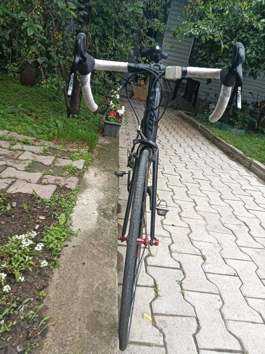 Giant contend 2. В отличном состоянии.