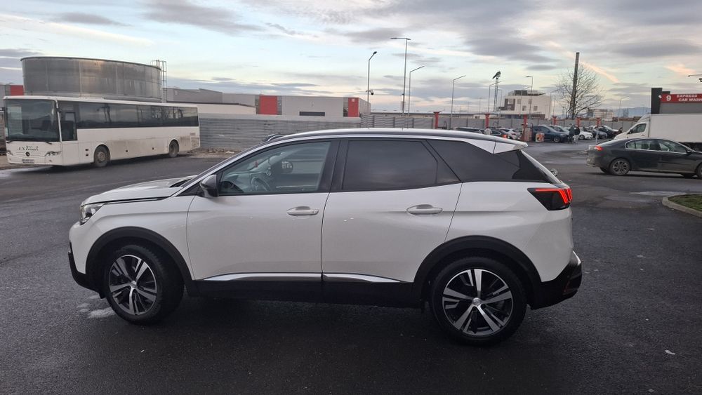 Peugeot 3008 Allure 1,2   130 cp