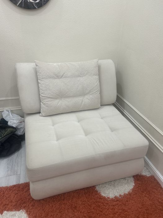 Диван велюр очень красивый