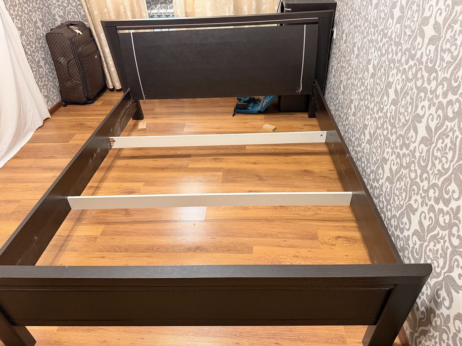 Срочно продам кровать