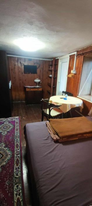 Дава се под наем Едностаен апартамент в Варна, м-т Траката - 25 кв.м за 204 € - Снимка #2