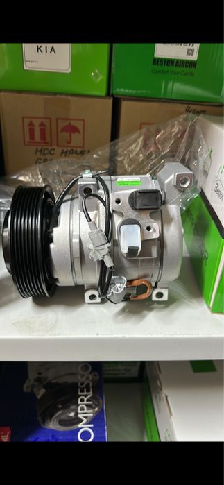 Тойота рав4 Rav4 компрессор кондиционера