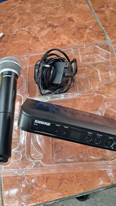 SHURE  blx4 pg58