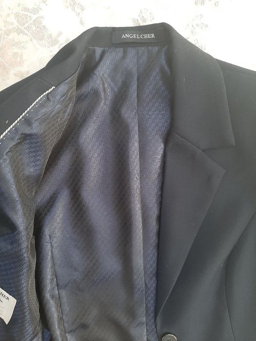 Продам пиджак школьный
