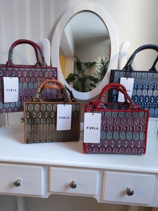 FURLA дамски чанта