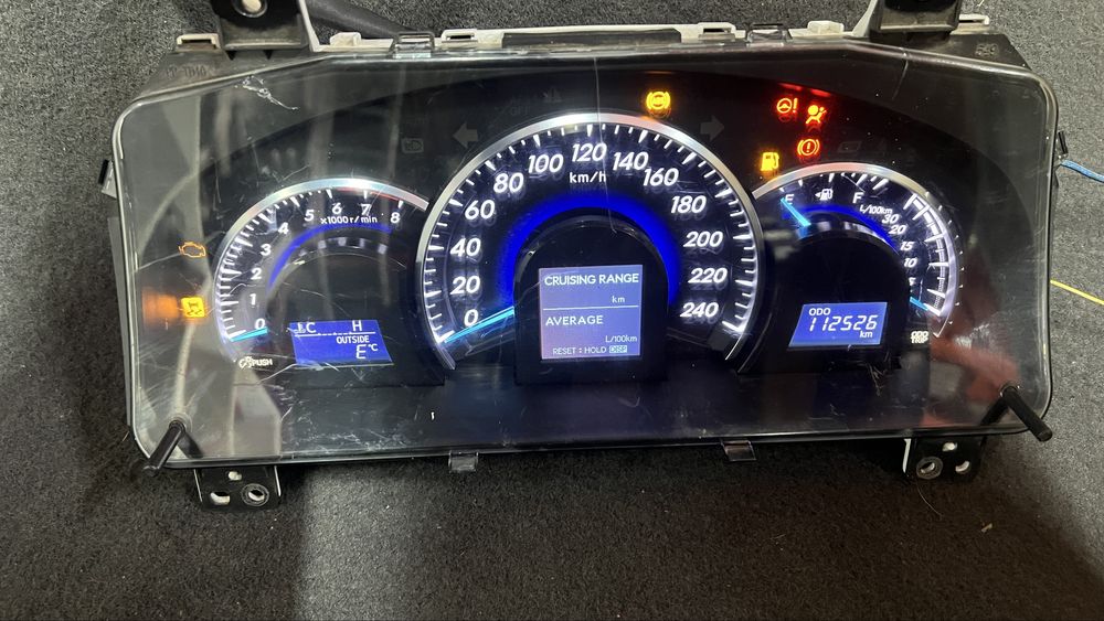 Щиток приборов Камри 50