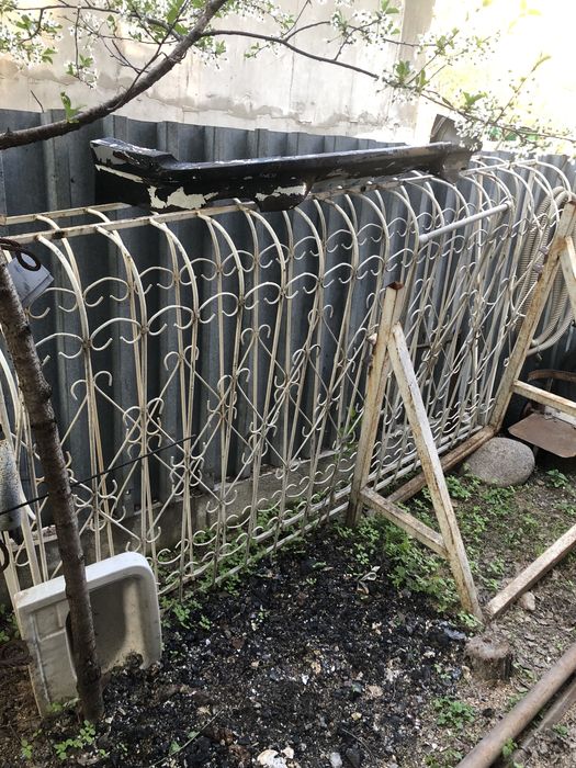 Продам решётку для балкона