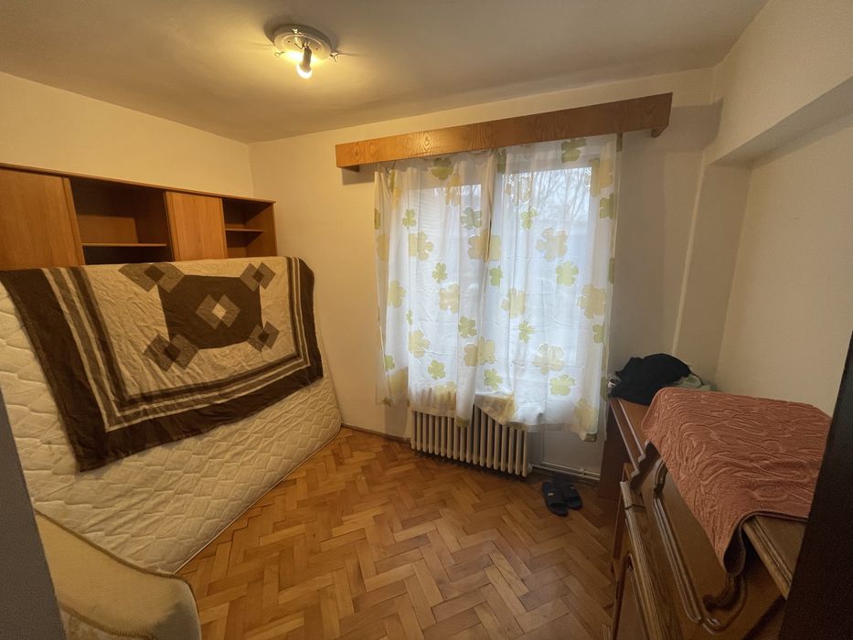 Apartament cu 3 camere in Tudor de ichiriat