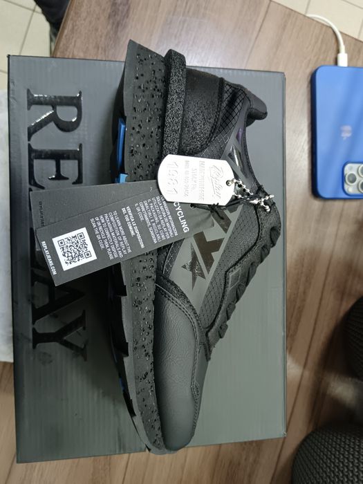 Replay обувки 43 номер черни 75 евро