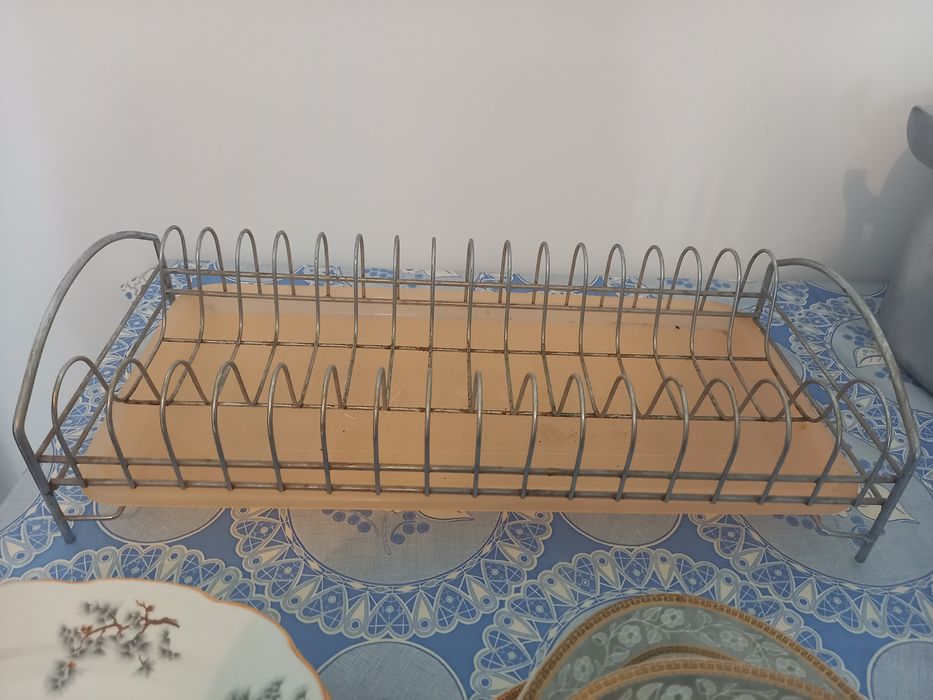 Продам сушилку для посуды