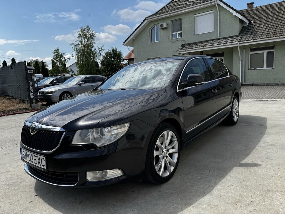 SKODA Superb 0
