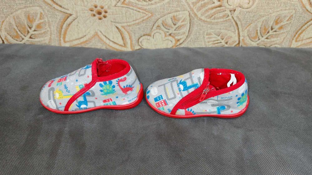 детски пантофи за игра