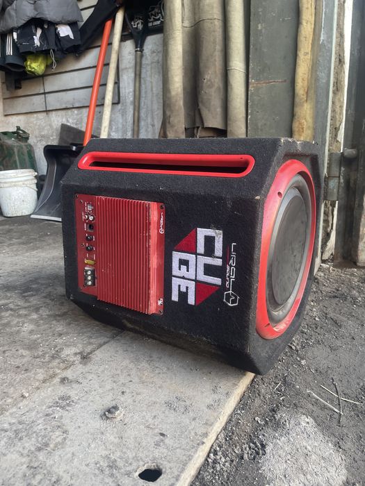 Продам сабвуфер