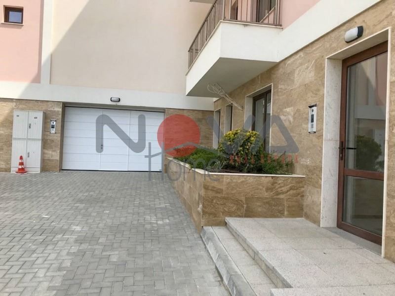 Продава се Двустаен апартамент в Варна, Виница - 88 кв.м за 760 €/кв.м - Снимка #3