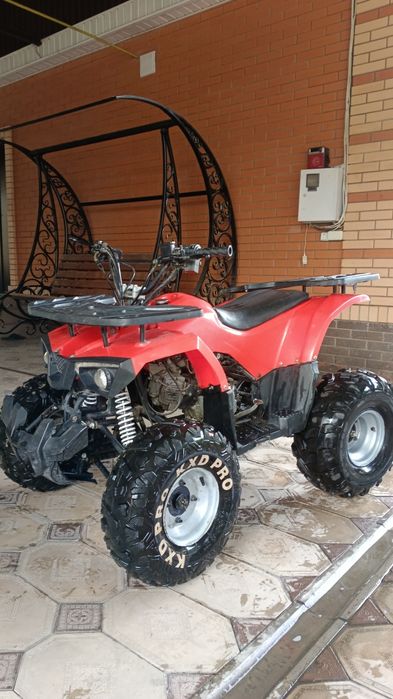 Квадроцикл б/у .