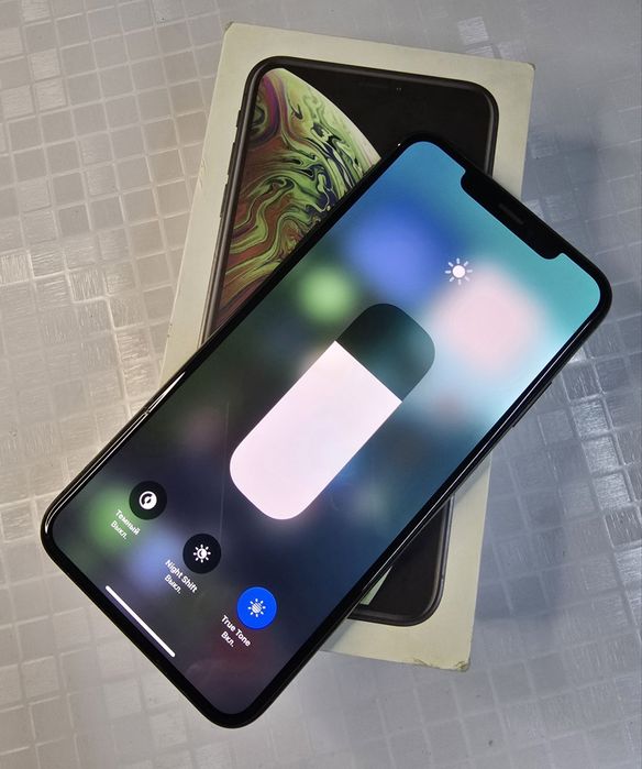 iPhone Xs max 256gb karobka dok