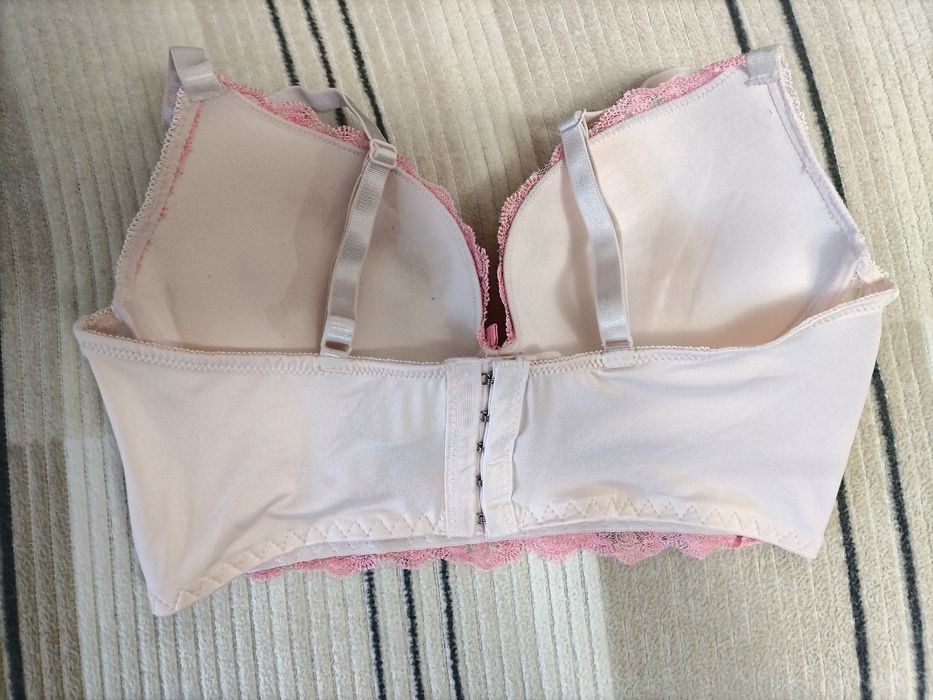 Продам шикарный новый бюстгалтер!