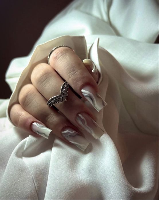 Stilizare unghii gel / semipermanent (reducere 10% prima manichiura)