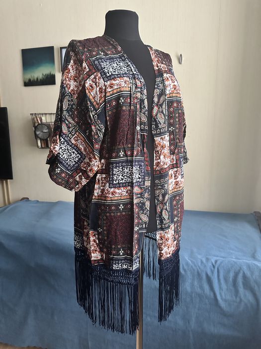 Накидки Stradivarius