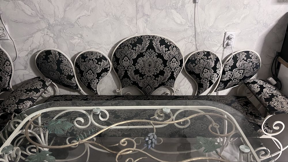 Продается кухонная кованная мебель