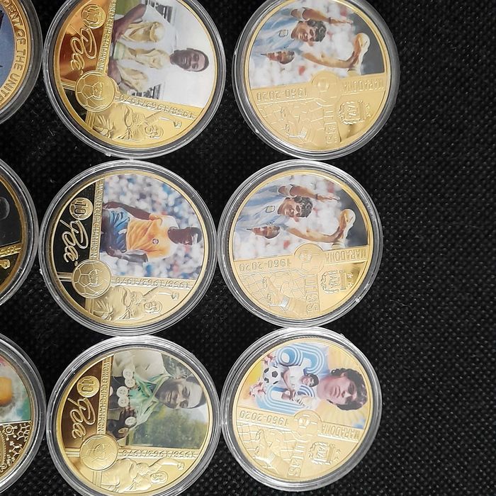 Сувенорни Плакети монети