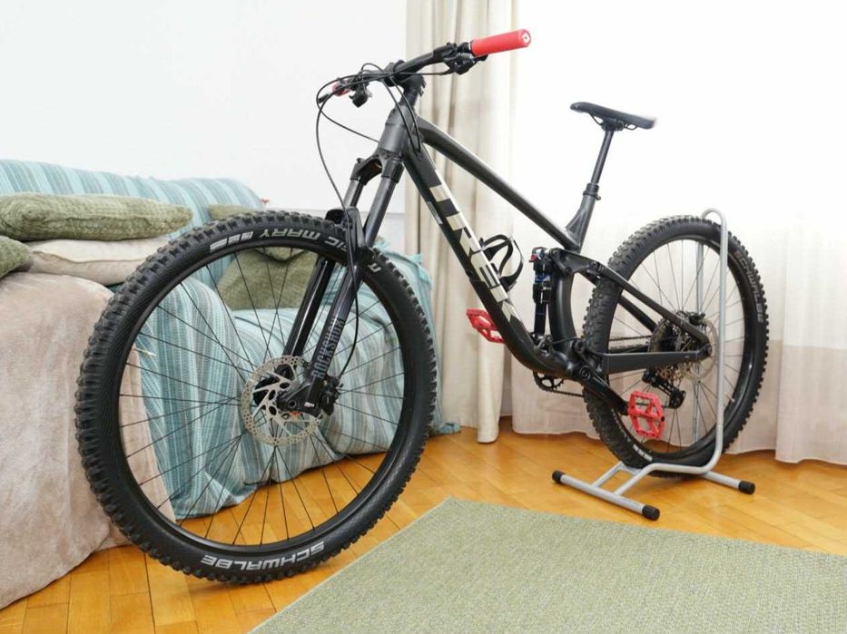 Bicicleta full suspension trail light enduro Trek Fuel Ex 5