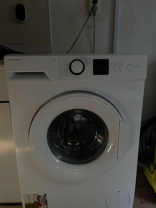 Пералния Crown - в гаранция, използвана няколко пъти.