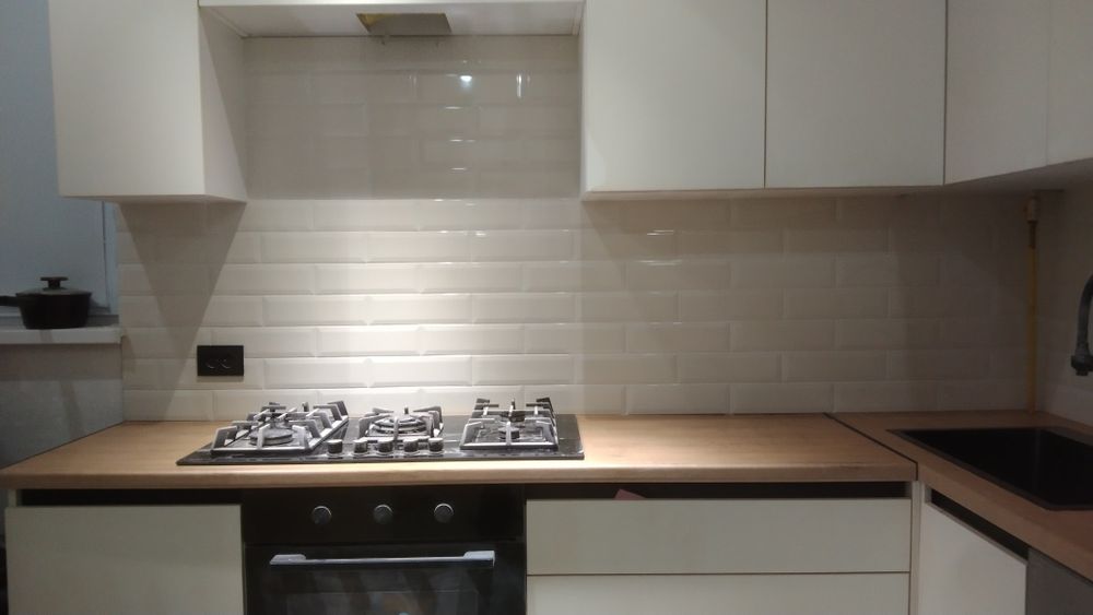 Кафельшик, укладка кафелья