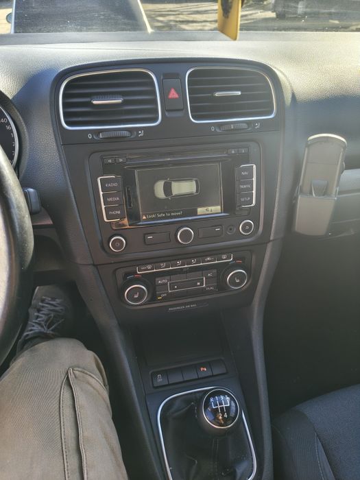 VOLKSWAGEN Golf 2012 — imagine 5