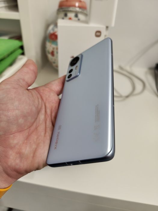 Смартфон xiaomi 12