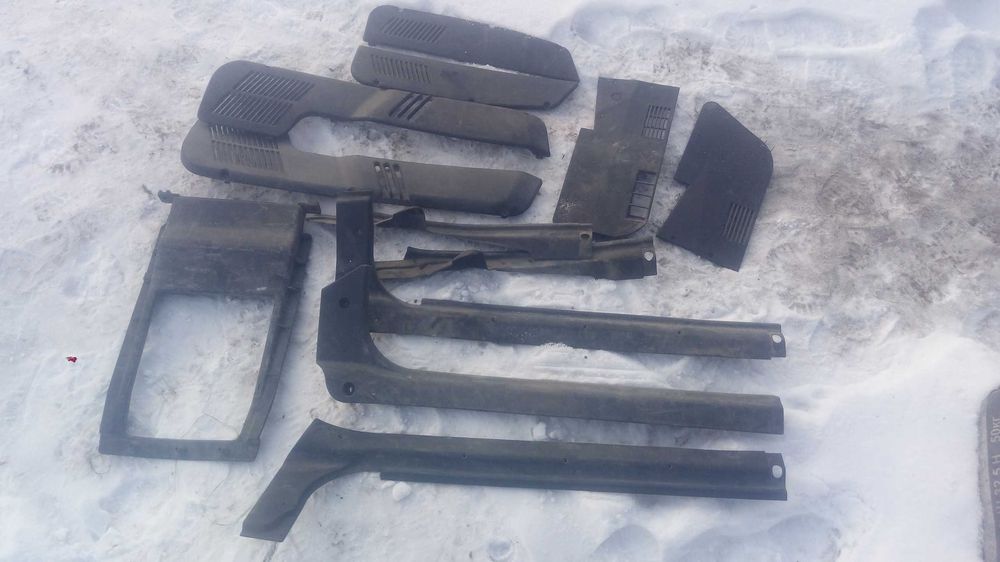 Продам пластик мелочевку ваз 2110, 14, 08