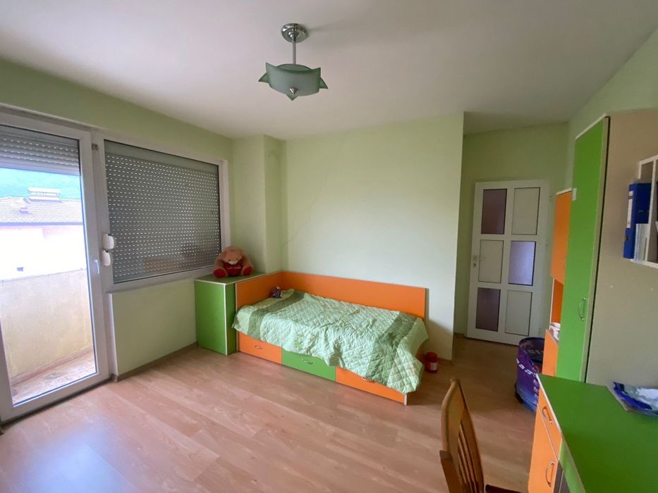Продава се Тристаен апартамент в Гоце Делчев - 78 кв.м за 1154 €/кв.м - Снимка #4