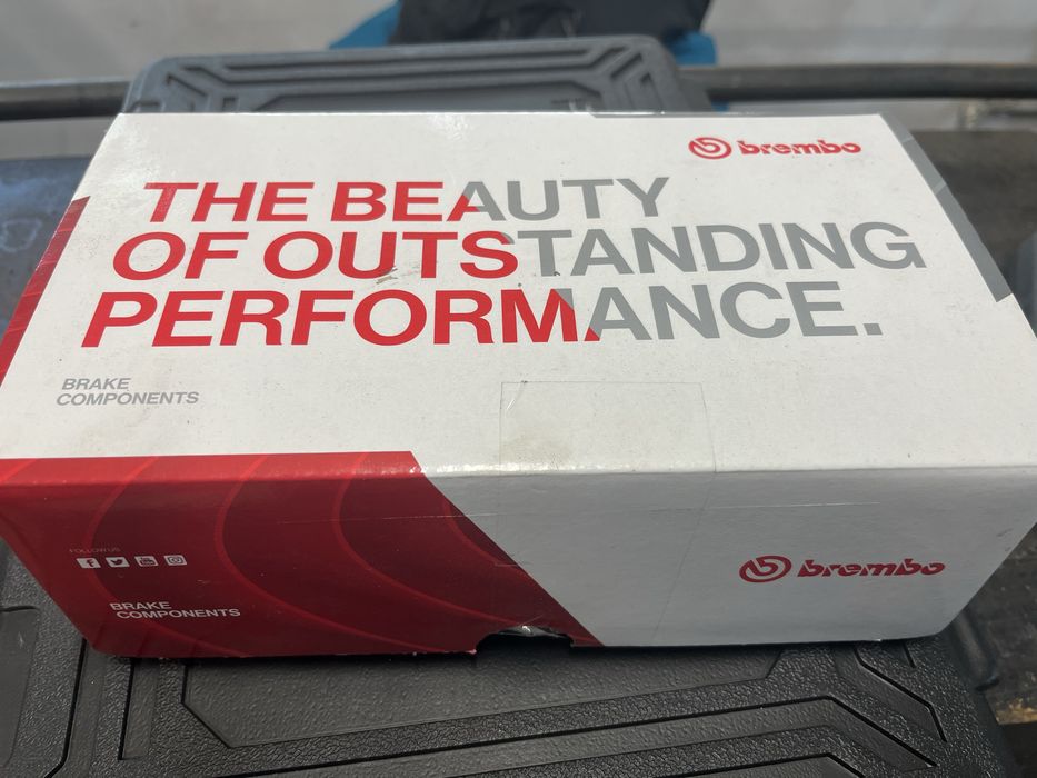 Vand  Pompă frână Brembo – nouă, originală