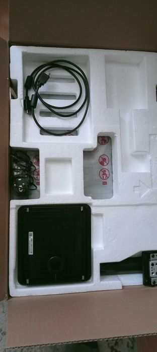 Монитор  для компьютера LG