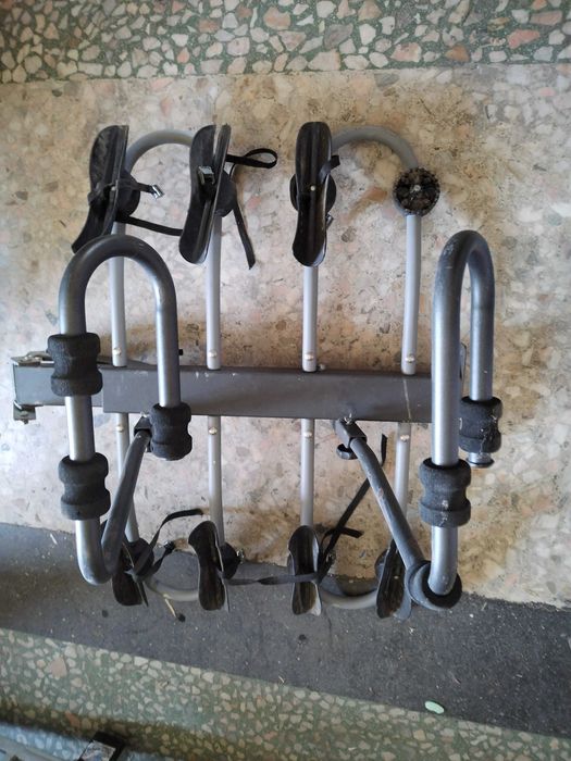 Багажник за велосипеди за теглич за 4 броя колелета