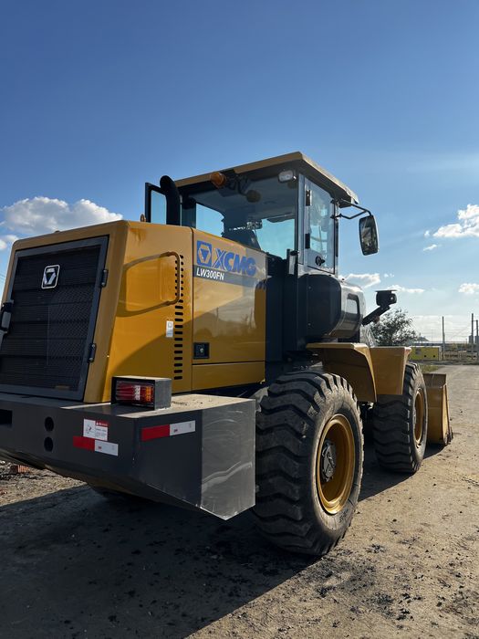 Услги фронтального погрузчика