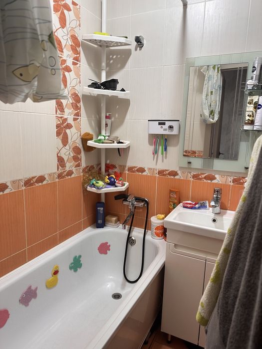 продам 2х ком кв 48кв