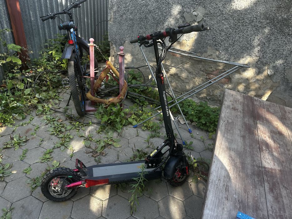 Продам велосипед и электросамокат.