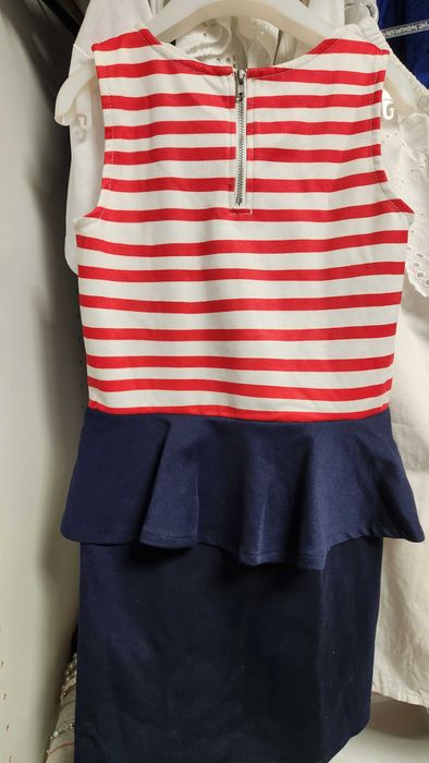 Детски рокли 122-128 НМ