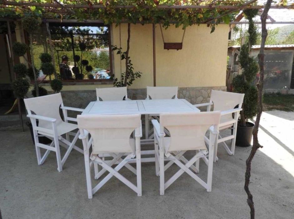 Сгъваеми режисьорски столове и маси 100% бук