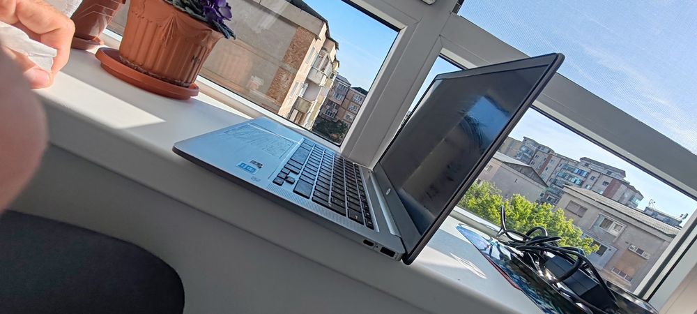 HP Chromebook   cu  amdroid