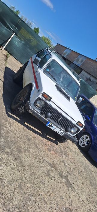 Lada Niva 1.7 benzina si 1.9 diesel