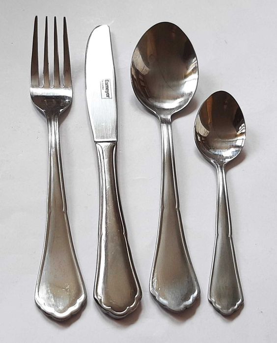 ESMEYER - НОВИ немски прибори за хранене сервиз за 6 човека нож ножове