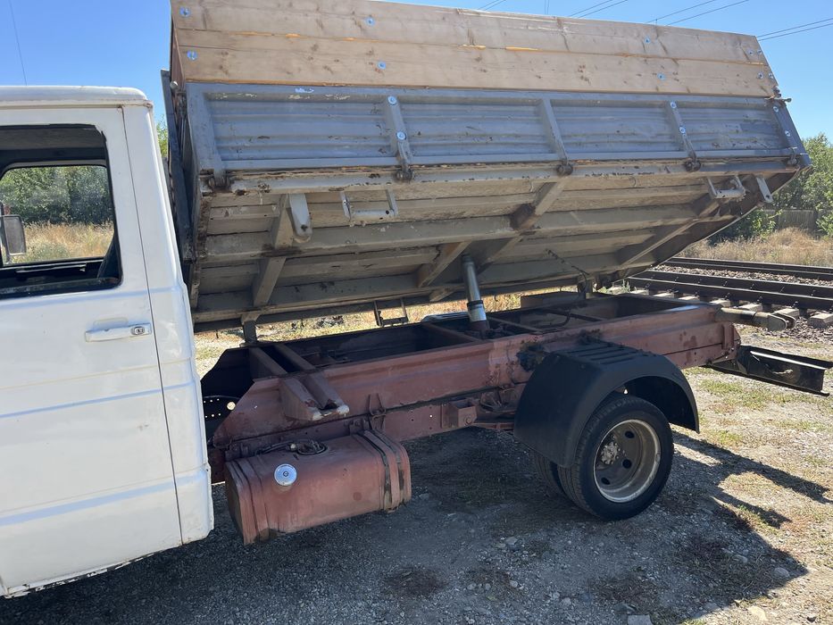 Vând Iveco Daily Basculabil