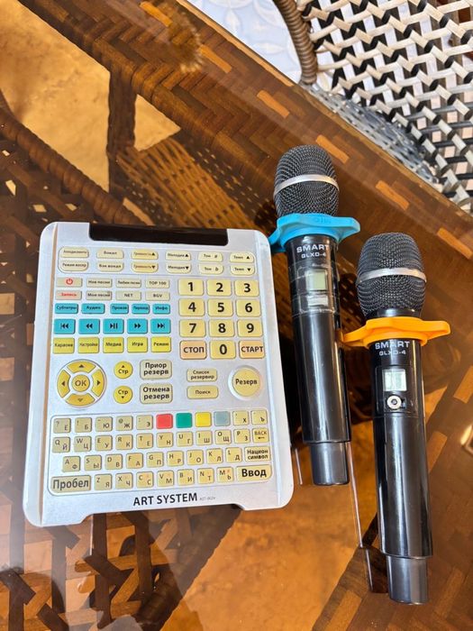 Продается караоке ast-100 , колонки Behringer PK112A