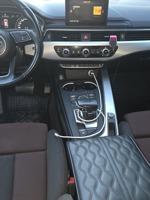Vând audi a4 B9 an de fabricatie 2017