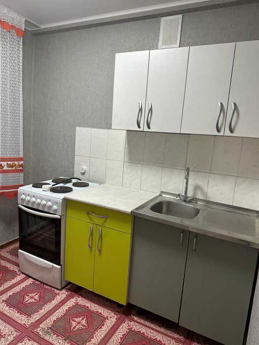 Сдаётся 1.5 за 100000( Назарбаева 93)