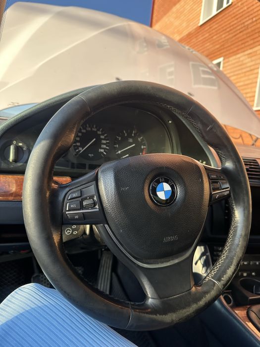 ПРОДАМ руль  ! BMW F10