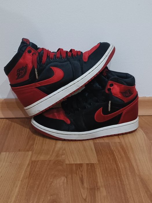 Jordan 1 satin bred