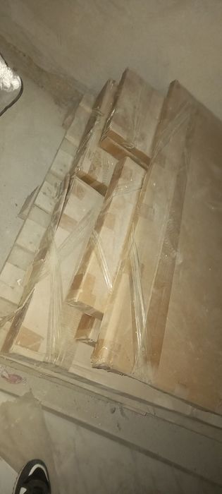 Крафат шкаф матрас нови